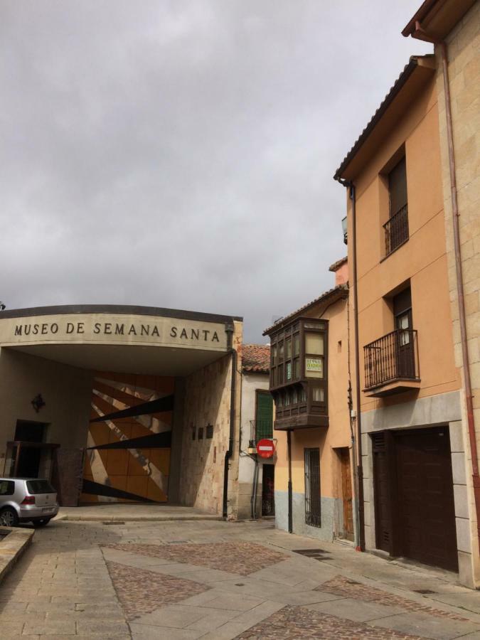 Casa Santa Maria La Nueva Con Aire Acondicionado Zamora Exterior foto